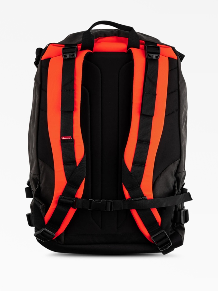 Рюкзак Supreme x The North Face Supreme — купить в интернет