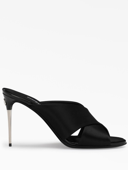 Crossover-strap stiletto mules