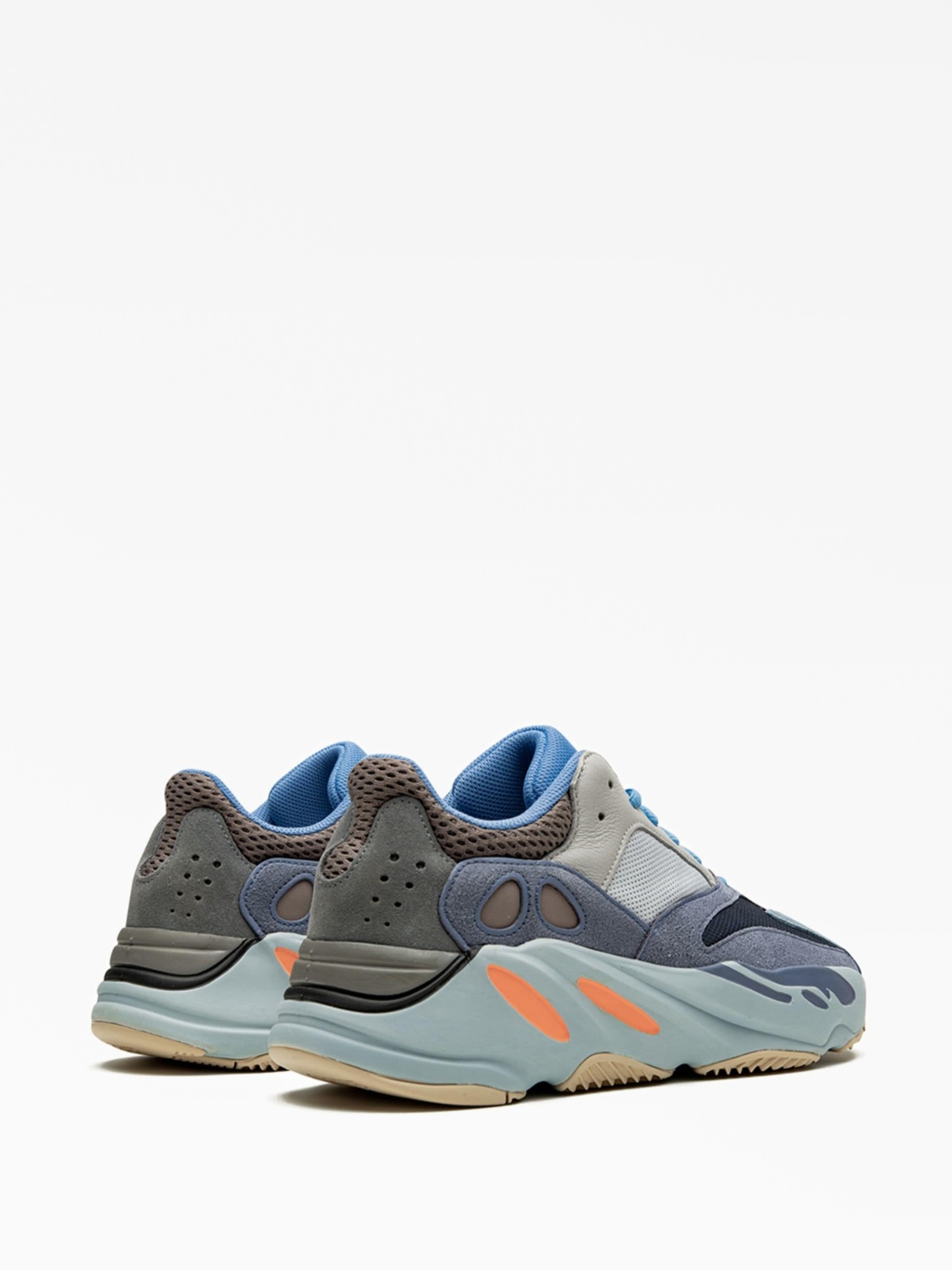 carbon blue 700 yeezy