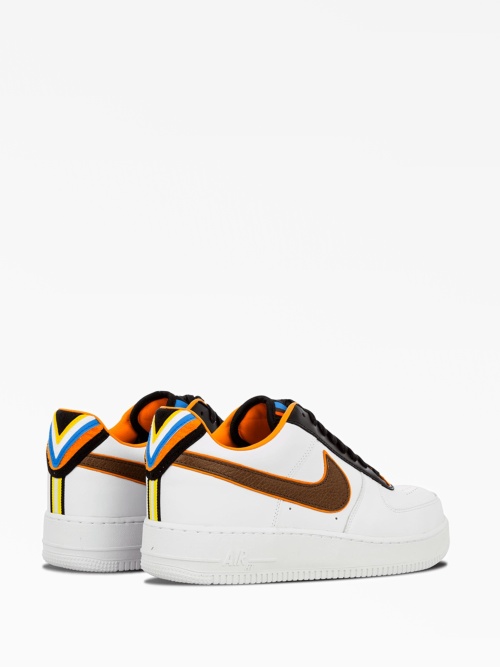 x Riccardo Tisci Air Force 1 Low SP White Nike Dropp Market. 250 Leam Farfetch Tessabit MyTheresa