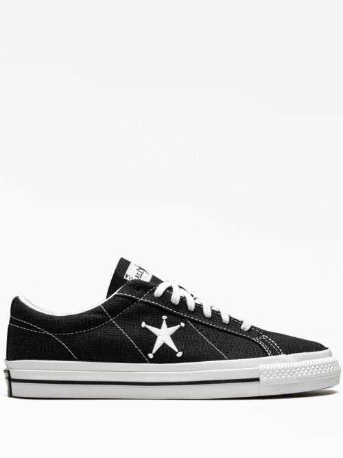 x Stussy One Star OX Low Black White sneakers Converse Dropp Market. 250 Leam Farfetch Tessabit MyTheresa