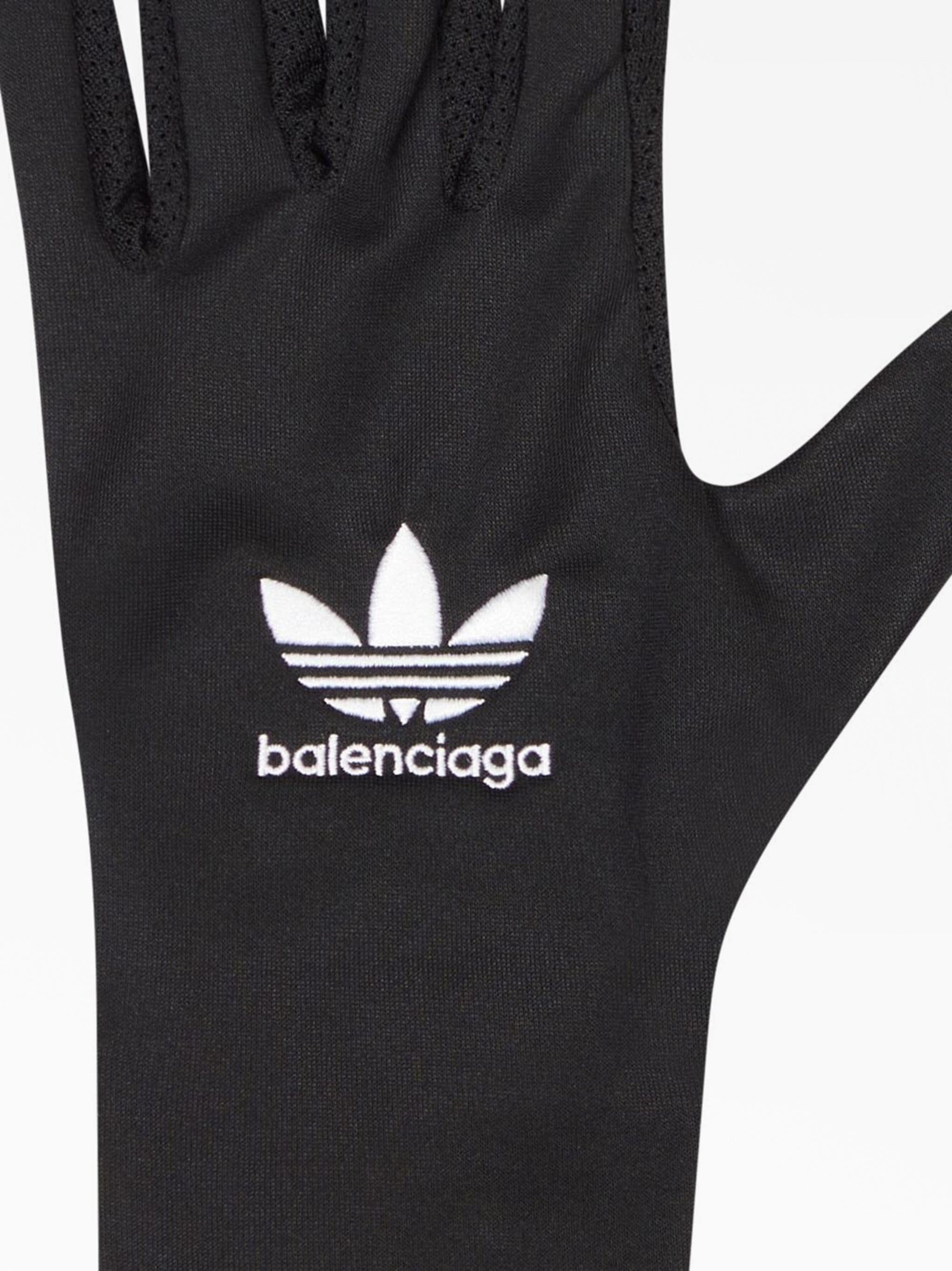 小物 Balenciaga x adidas Gloves Balenciaga X Adidas Gloves Available Now! VlordsWorld.Com