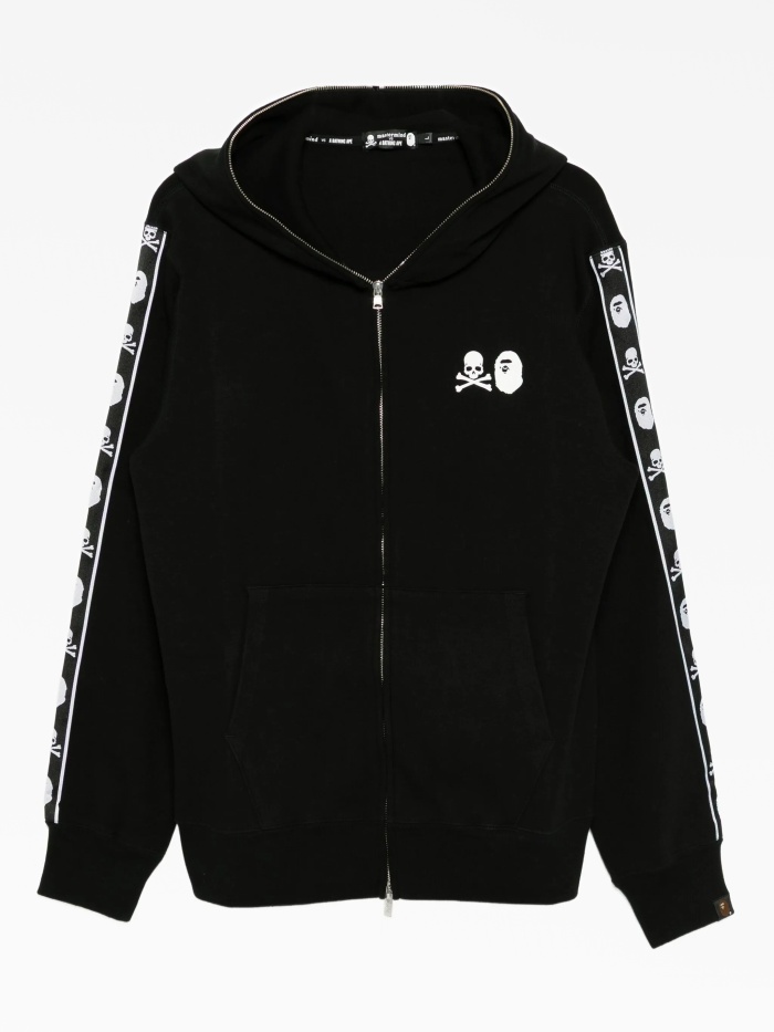 ももは　GRAPHIC ZIP-UP HOODIE 24bcb94e-8a20-4cb0-b0fc-