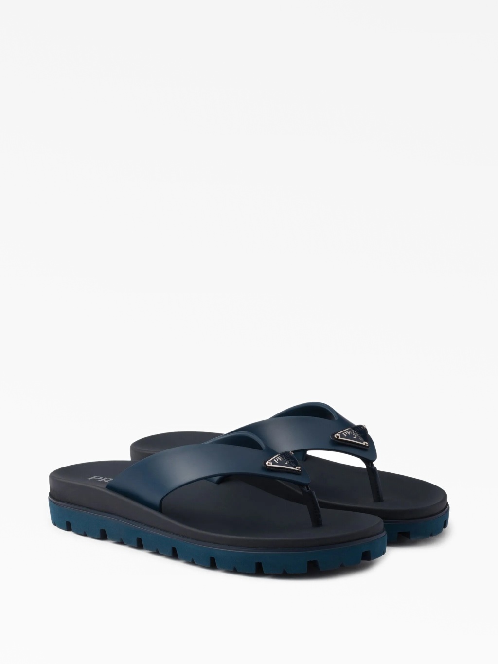 Пляжные шлепанцы Prada с логотипом