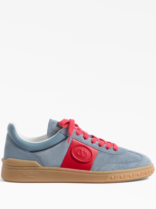 Upvillage sneakers