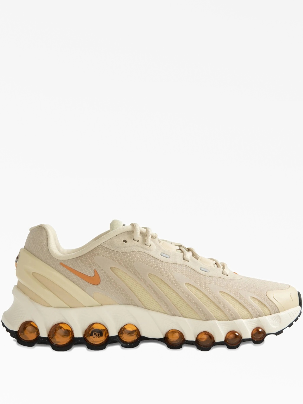 Низкие кроссовки Nike Air Max DN8