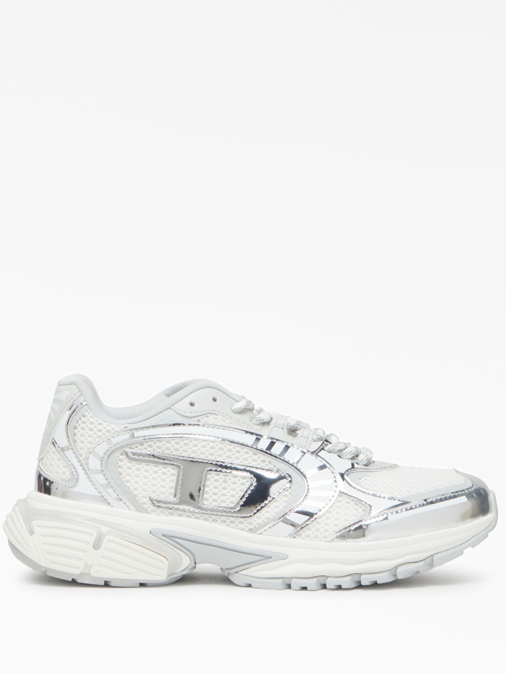 Кроссовки с панелями