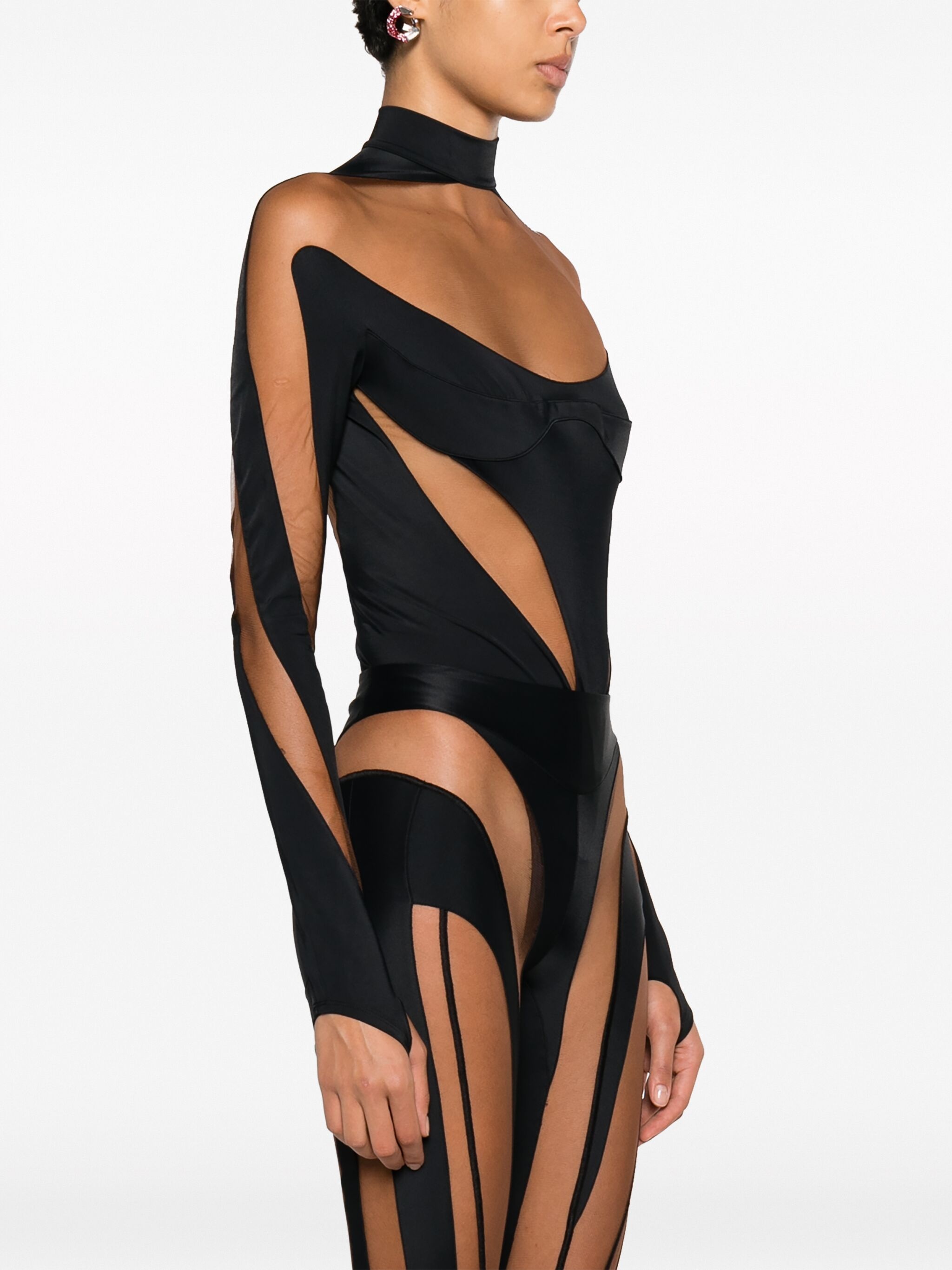 Guruhdagi jinsiy aloqaning yaqin plandagi foto galereyasi