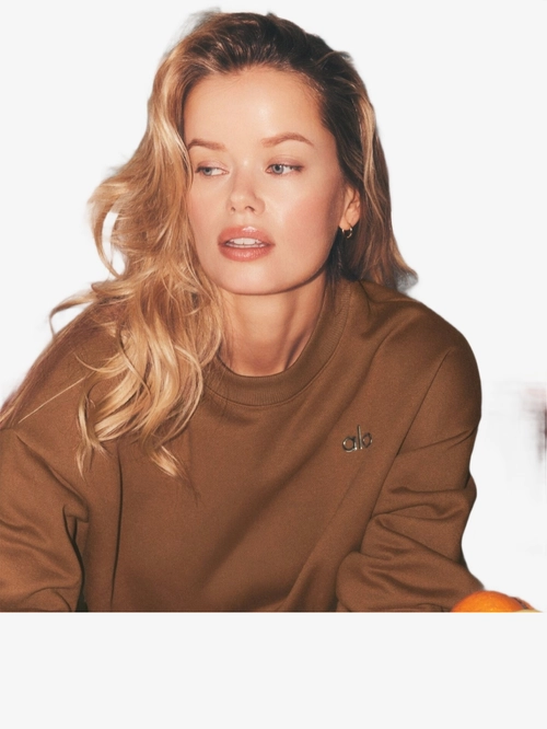 Accolade crew neck pullover Alo Yoga — купить в интернет-магазине