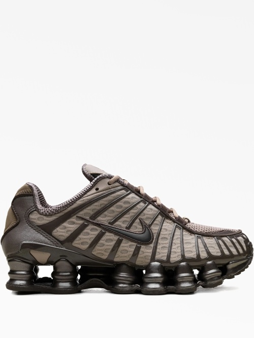 tl nike shox