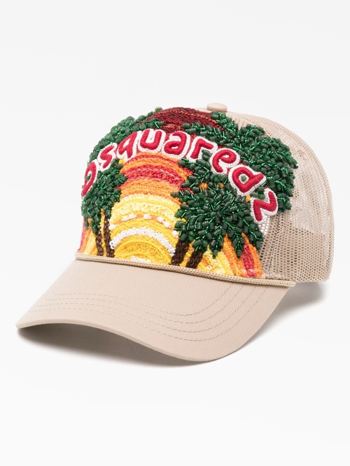 motif-embroidered baseball cap