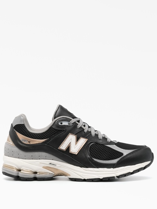 2002R sneakers