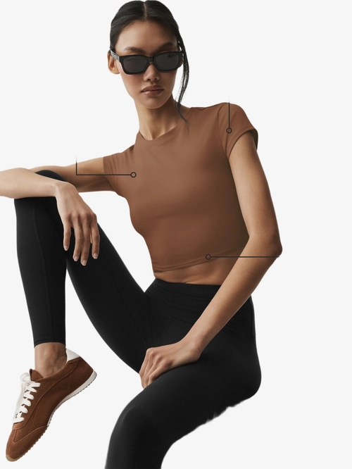 Alosoft crop finesse short sleeve Alo Yoga — купить в интернет