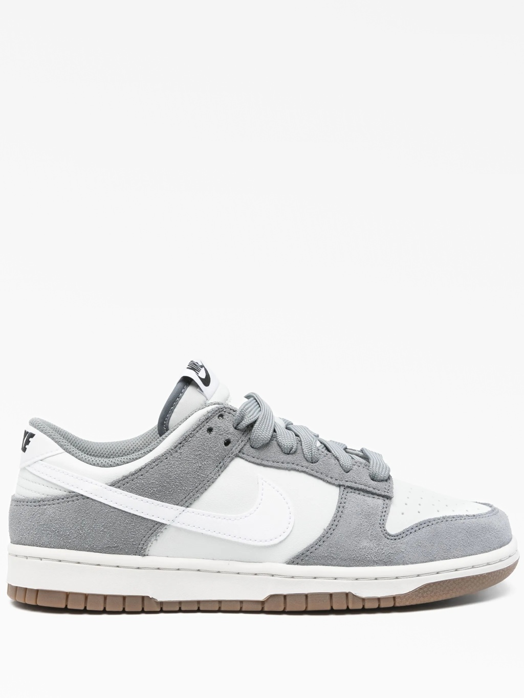 Кроссовки Nike Dunk Low серого и белого цвета