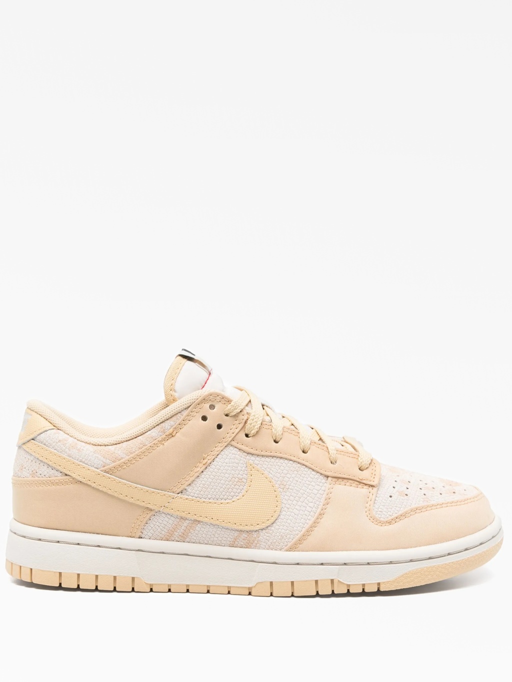 Бежевые кроссовки Nike Dunk Low