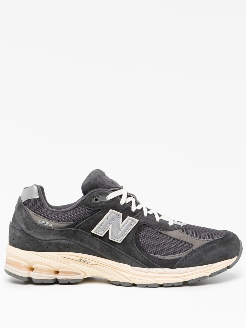 Кроссовки New Balance 2002R из замши