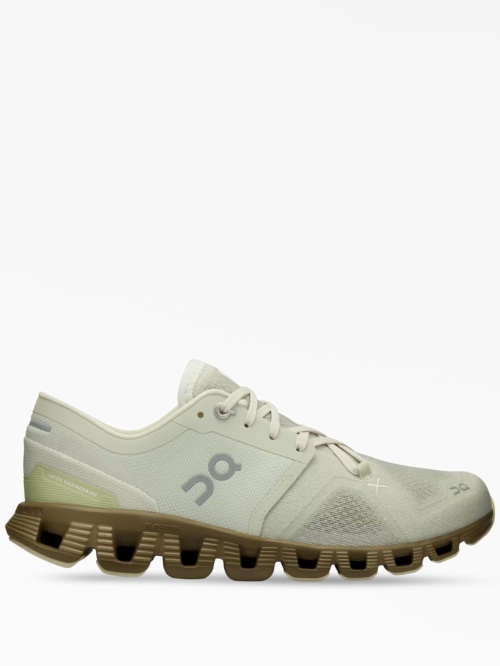 Cloud X 3 sneakers