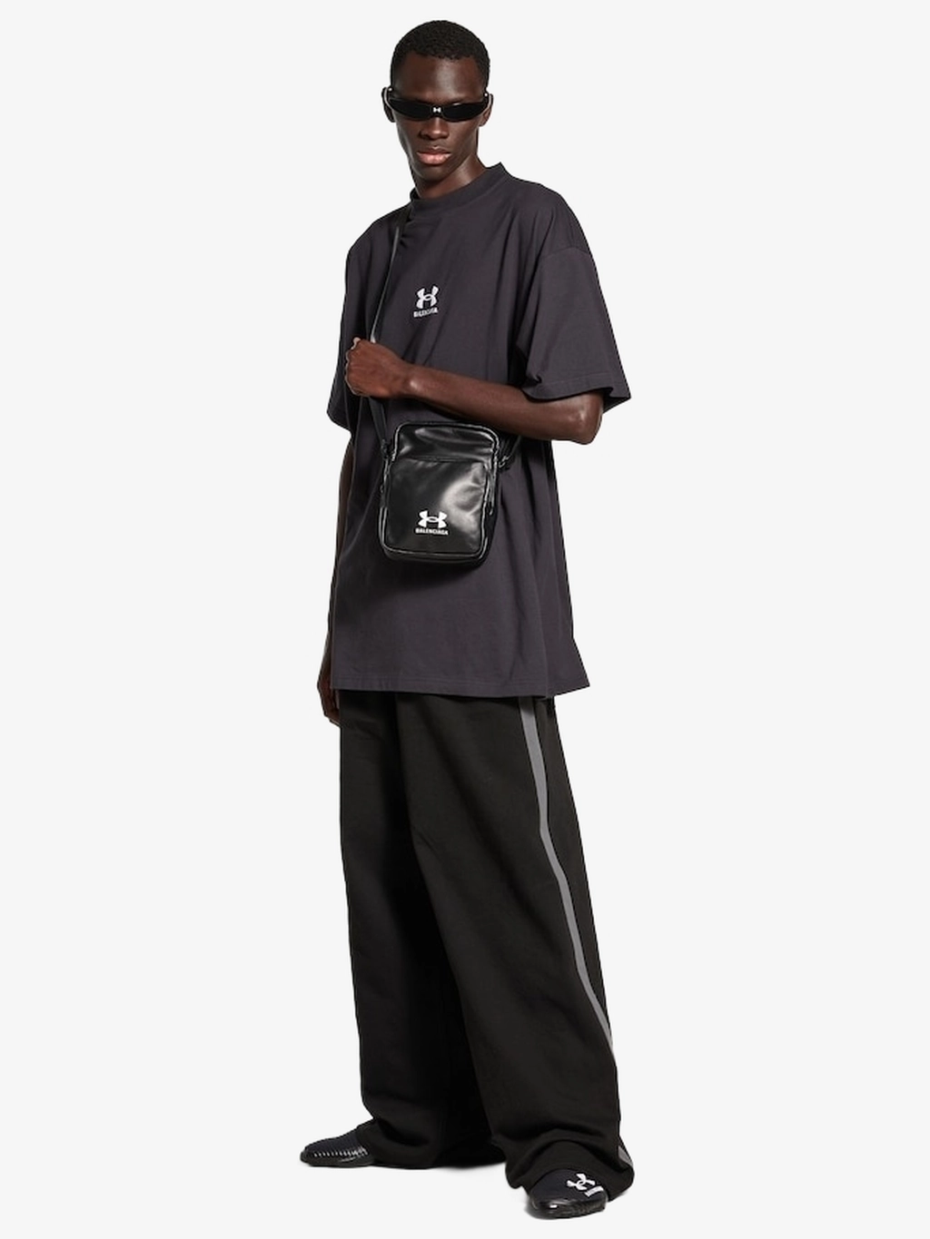 Футболка оверсайз Under Armour
