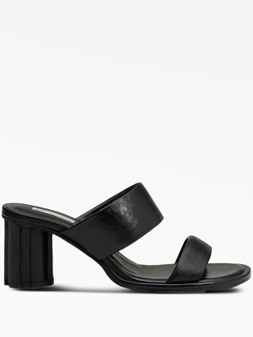 Piano sandals